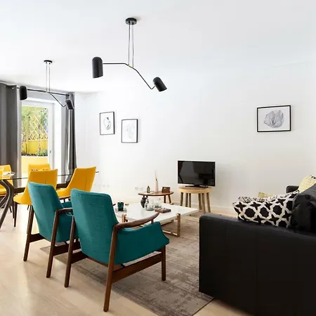 Апартаменты Altido Bright And Elegant 1br With Workspace And Huge Terrace In Pena, Close By Viewpoint *