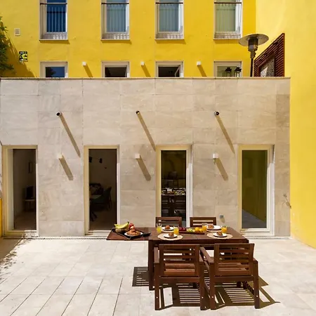 Altido Bright And Elegant 1br With Workspace And Huge Terrace In Pena, Close By Viewpoint Apartman Lisboa